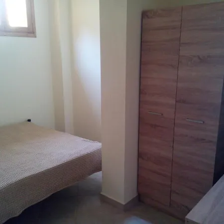 Spacious Luxury 2 Bedroom Near The Sea *