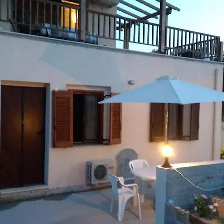 Apartamento Spacious Luxury 2 Bedroom Near The Sea