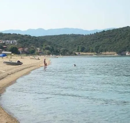 Spacious Luxury 2 Bedroom Apartment Near The Sea Ιερισσός