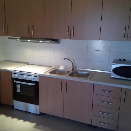 Spacious Luxury 2 Bedroom Near The Sea Apartamento