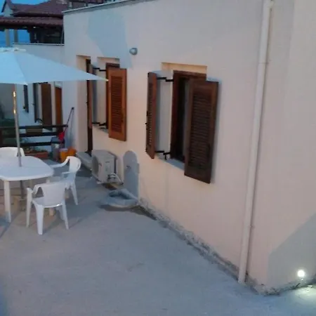 Spacious Luxury 2 Bedroom Apartment Near The Sea * Ιερισσός